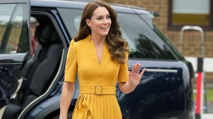 Princess Kate Middleton's Yellow Karen Millen Dress Is On Sale Royal Fans  Are Loving Today's Look!: Photo 4833058 Kate Middleton Pictures Just Jared