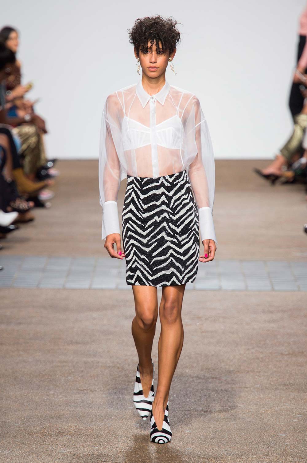 Topshop-Unique-Spring-summer-2017-LFW-29