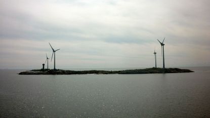 160526-wind-turbines.jpg