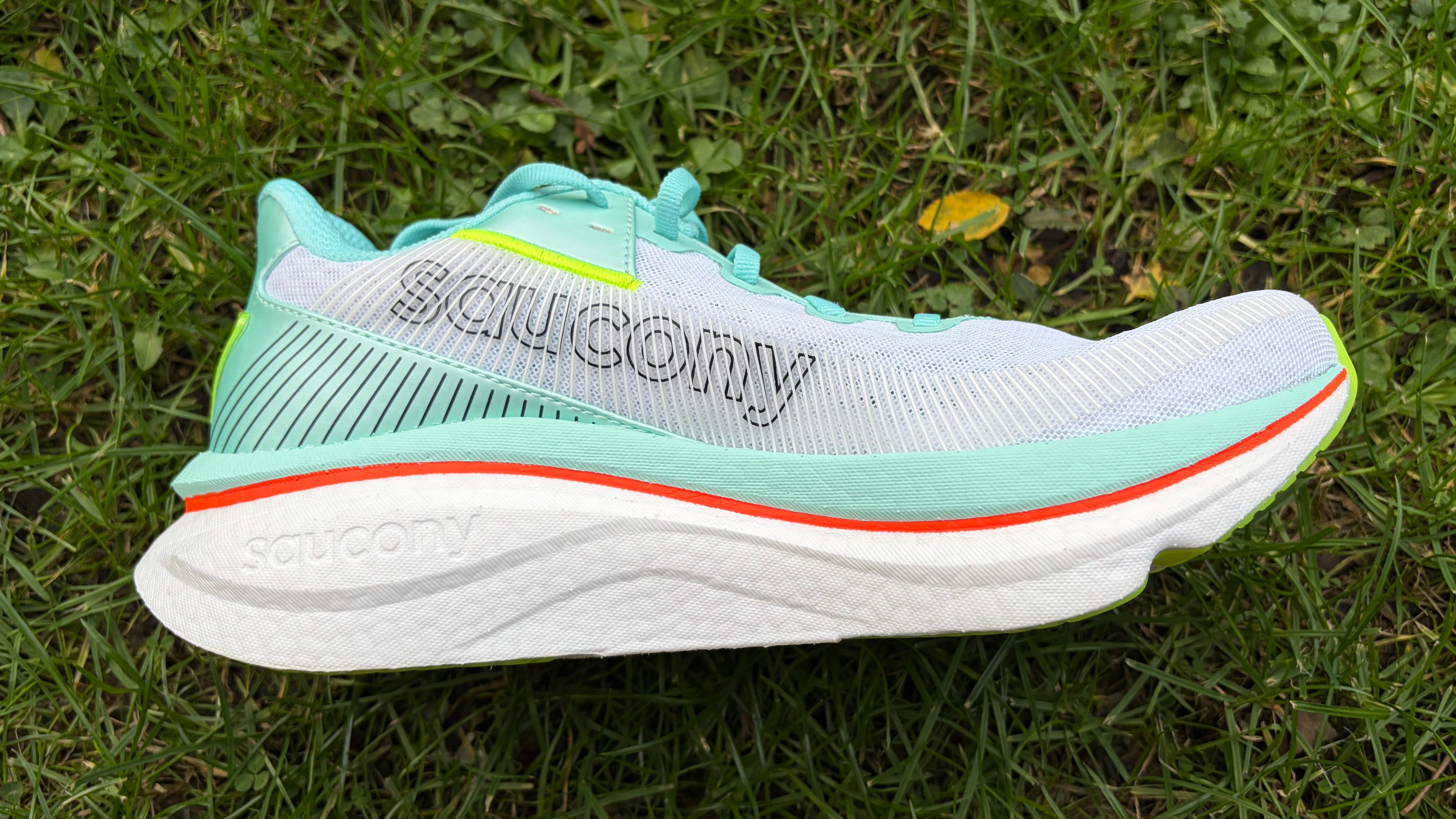 the Saucony Endorphin Azura