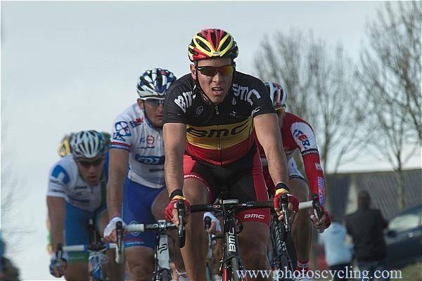 Phiippe Gilbert (BMC) had a crash today and was forced to chase