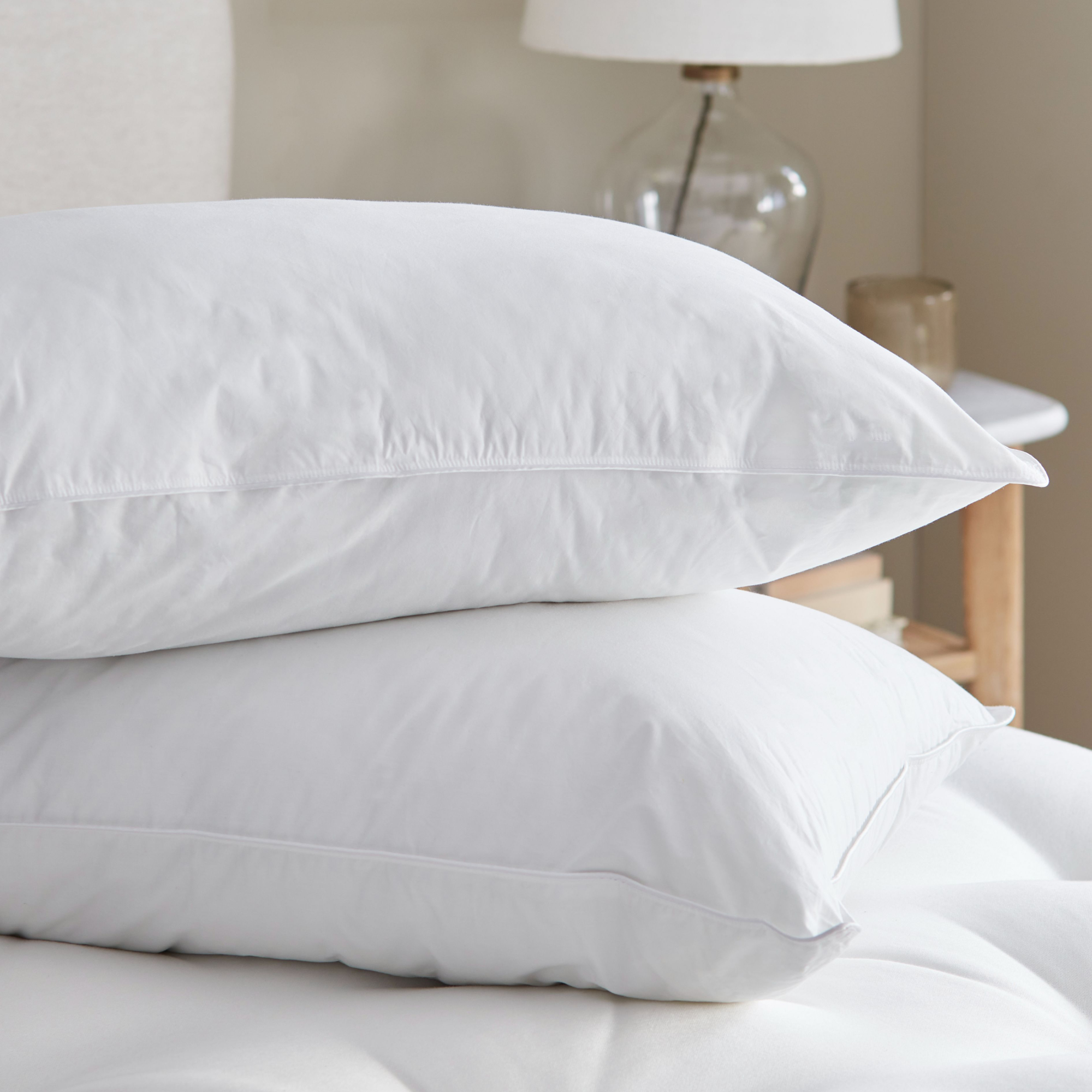 How to get rid of yellow stains on pillows once and for all | Ideal Home