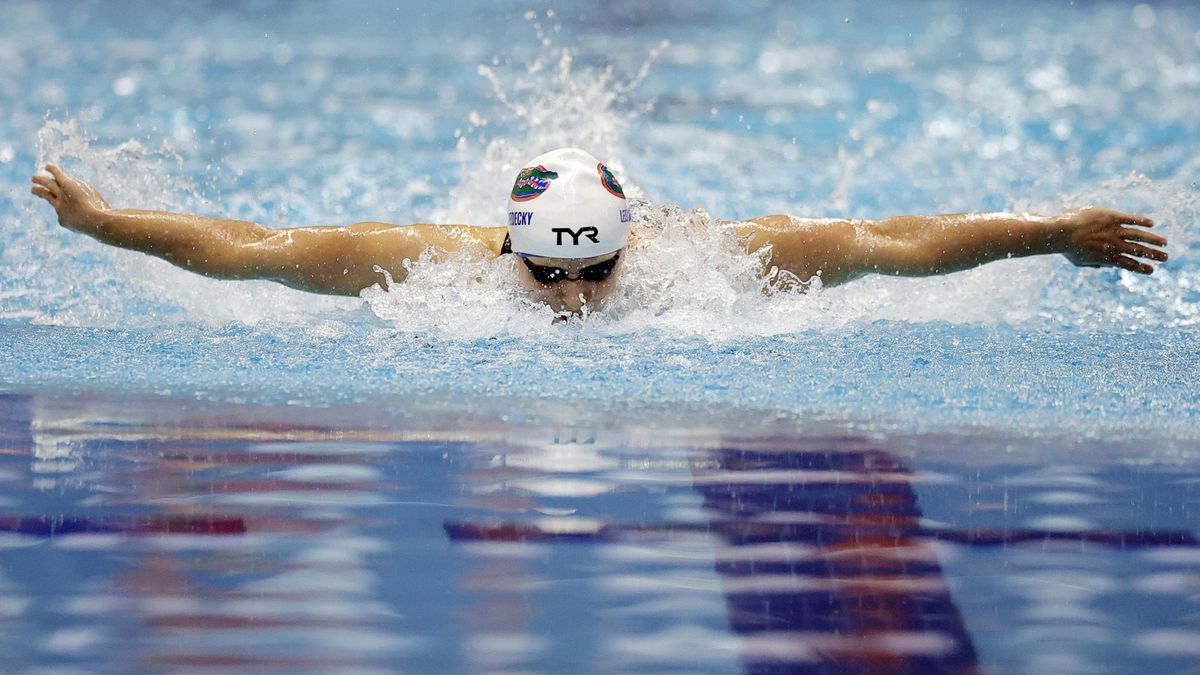 Katie Ledecky competes in the Women&#039;s 400 Meter Individual Medley finals on Day 3 of the TYR Pro Swim Series Knoxville at Allan Jones Intercollegiate Aquatic Center on January 12, 2024 in Knoxville, Tennessee