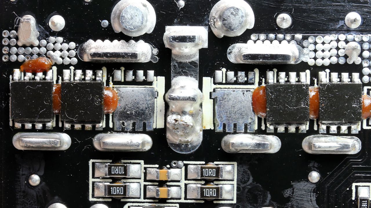 EVGA 850 P6