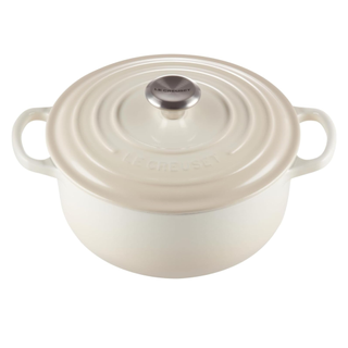 Le Creuset Enameled Cast Iron Signature Round Dutch Oven in Meringue