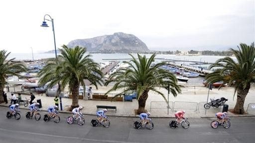 Team Slipstream blitzed around the streets of Palermo to take a resounding victory on stage one.