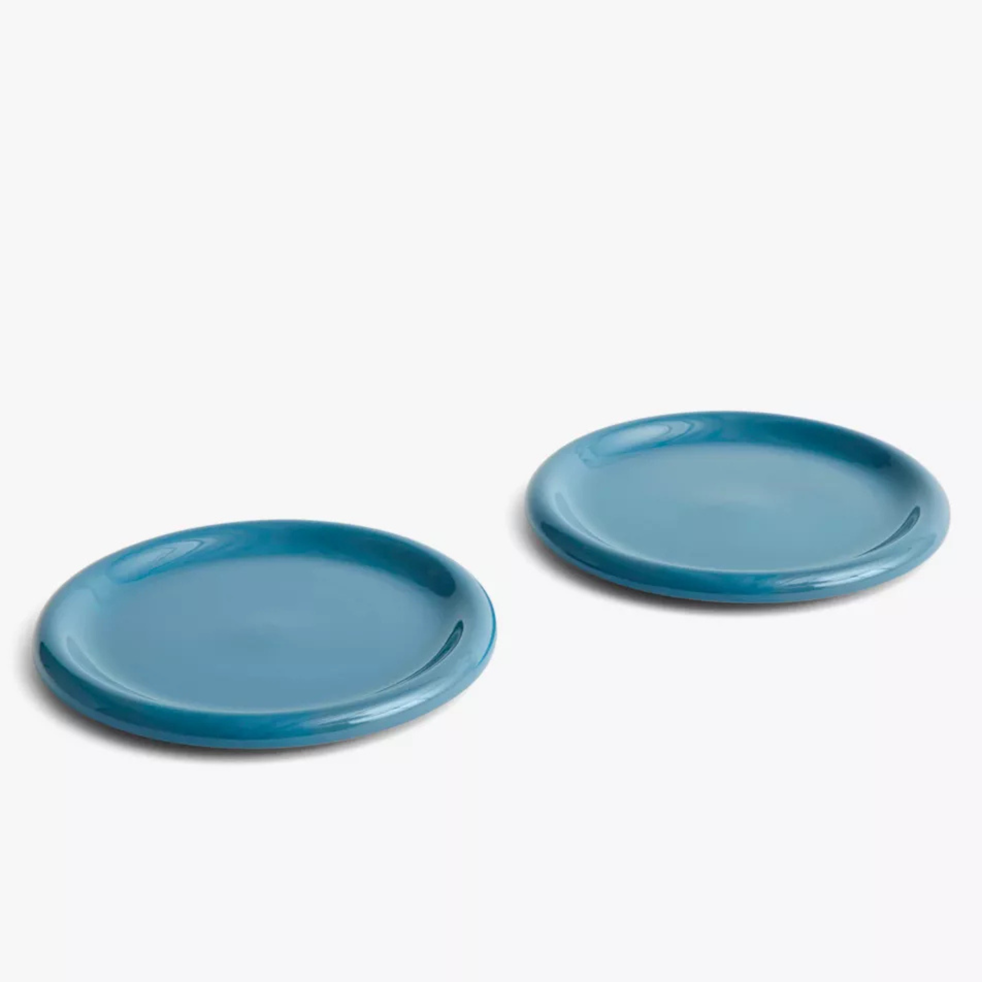 Barro Round Terracotta Plates Set of Two