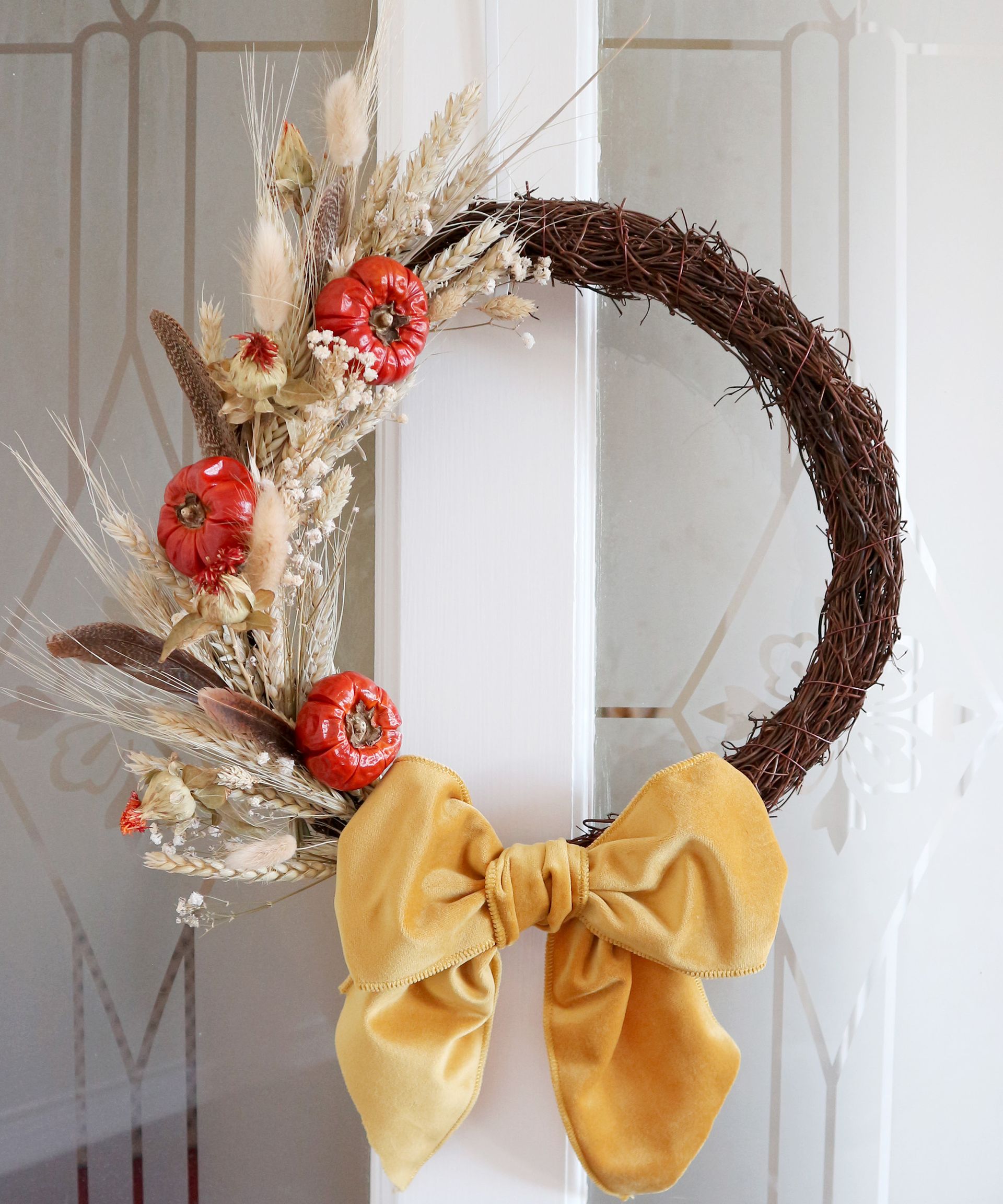 Fall wreath ideas 12 styles to celebrate the season Gardeningetc