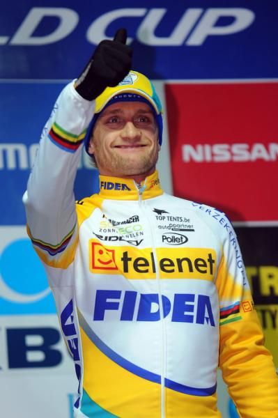 Bart Wellens (Telenet-Fidea Cycling Team) cheerfully on the podium