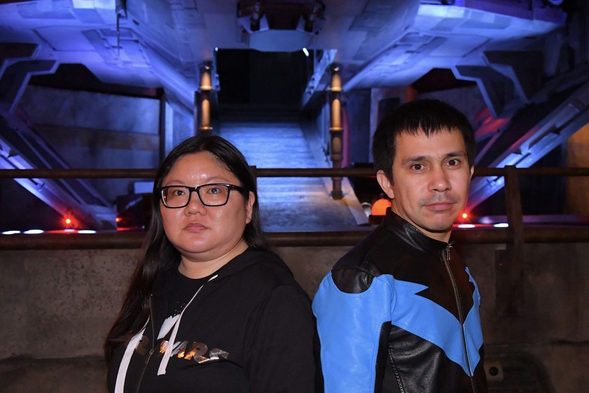 SWGE Photo Pass Kylo Ren tie fighter