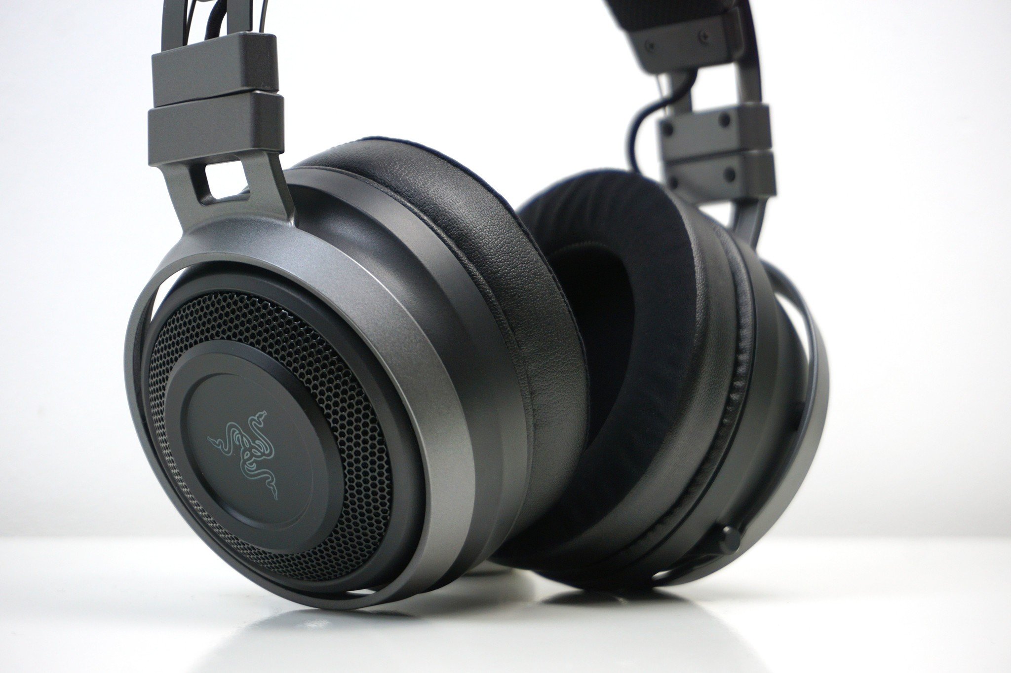 Razer Nari Ultimate review: Headphones that make you feel