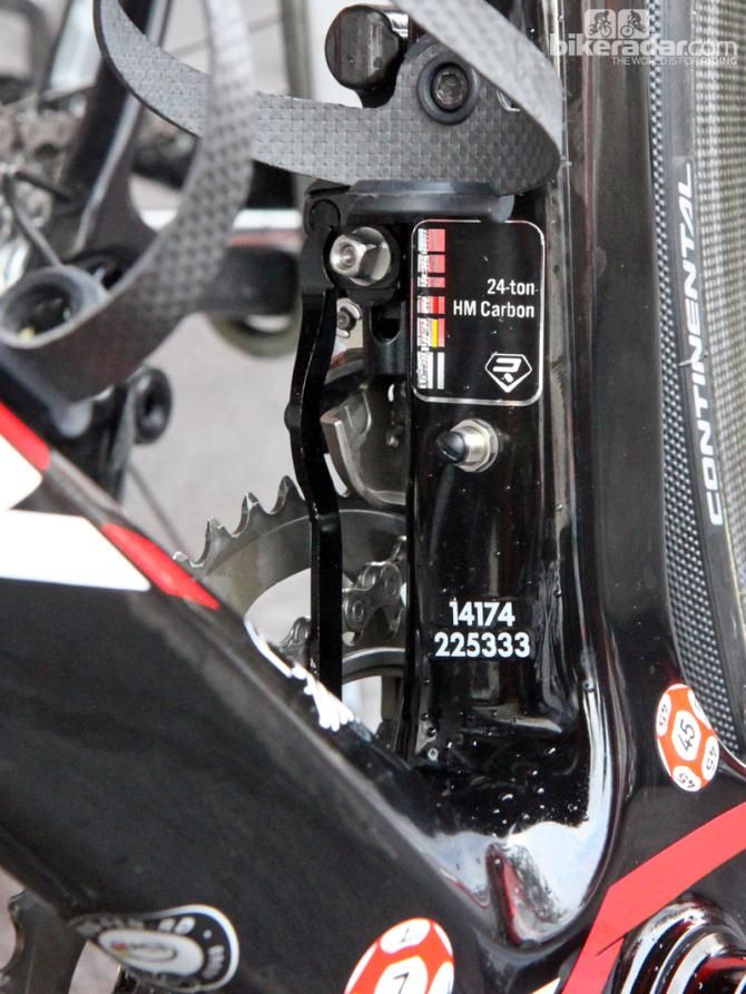 Unlike most chain catchers that basically just guide the chain back on to the inner ring in the event of an overshift, Campagnolo's version more closely profiles both chainrings so that the chain can never move that far to the inside