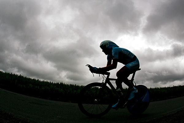 The race got going under cloudy skies this morning.