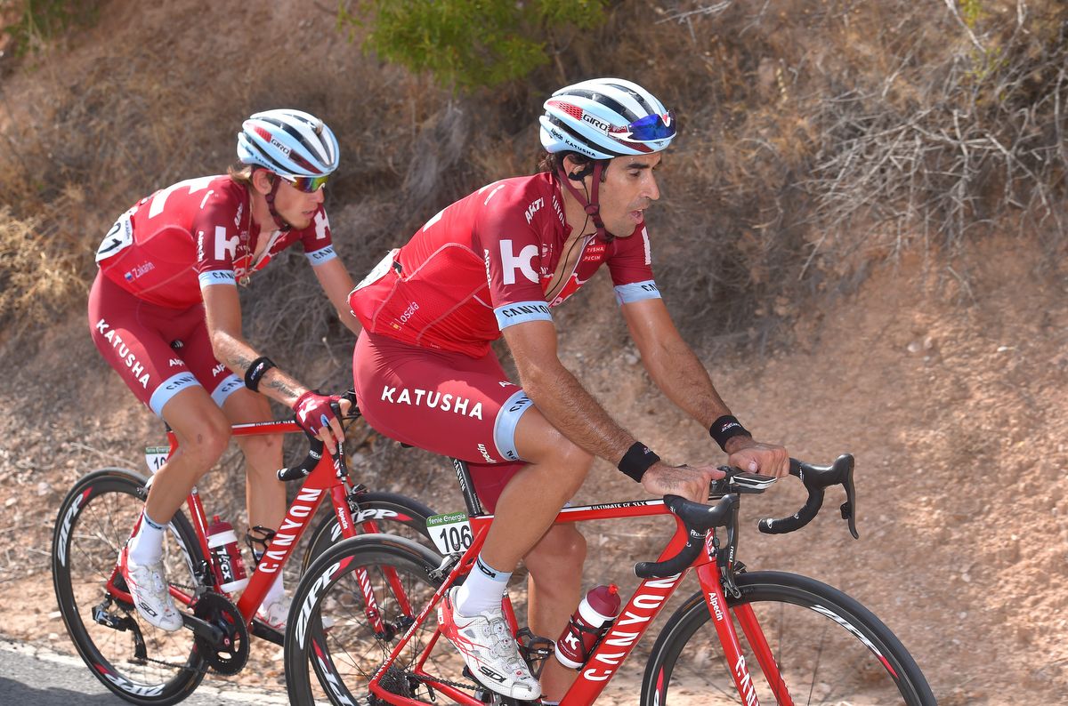 Alberto Losado pacing Katusha teammate Ilnur Zakarin on the climb