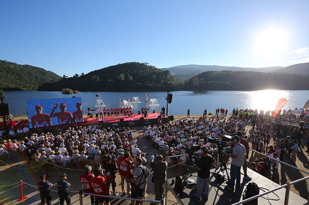2016 Vuelta a Espana team presentation along the scenic shores