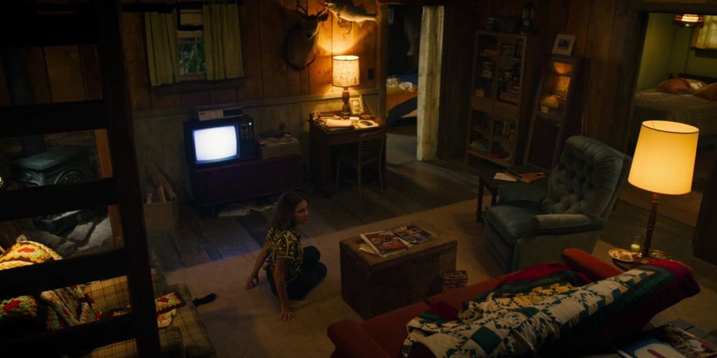 12 Stranger Things BehindTheScenes Facts You Might Not Know About