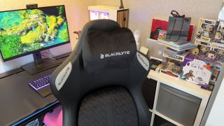 A photo of the Blacklyte Kraken gaming chair