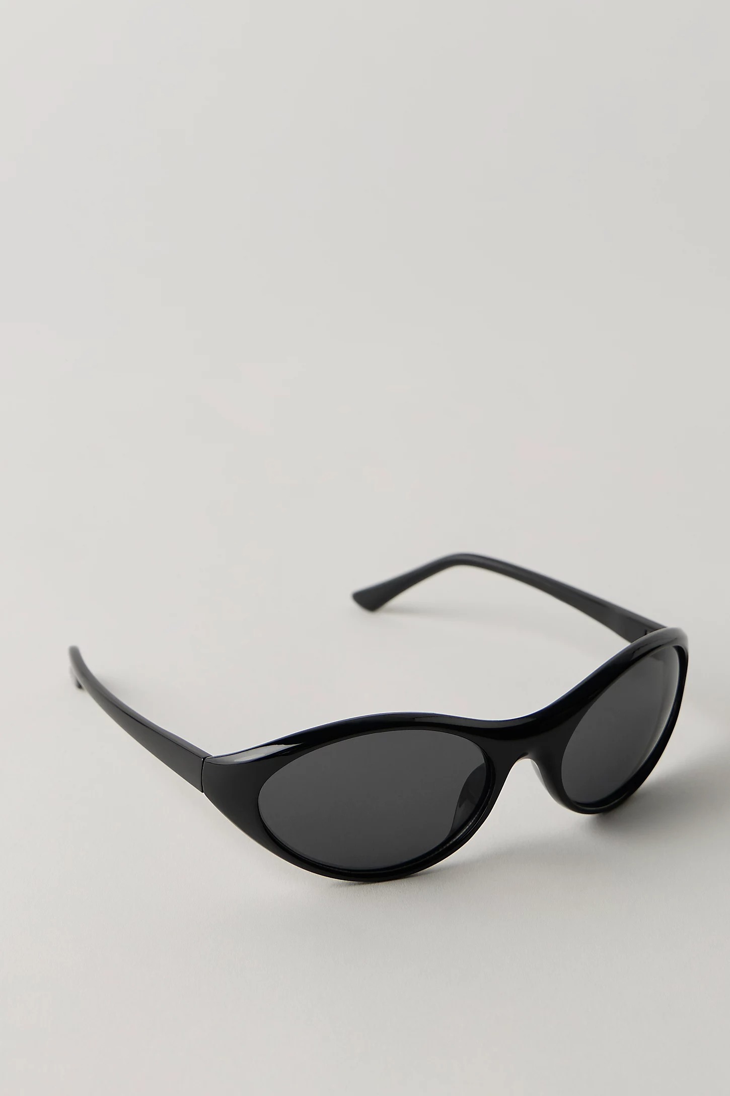 free people, Noir Buggy Sunglasses
