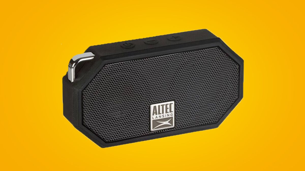 Wireless Bluetooth speaker for just $12? Thank you Amazon for this Cyber Monday deal