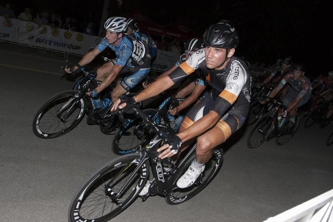 The field takes turn one fast