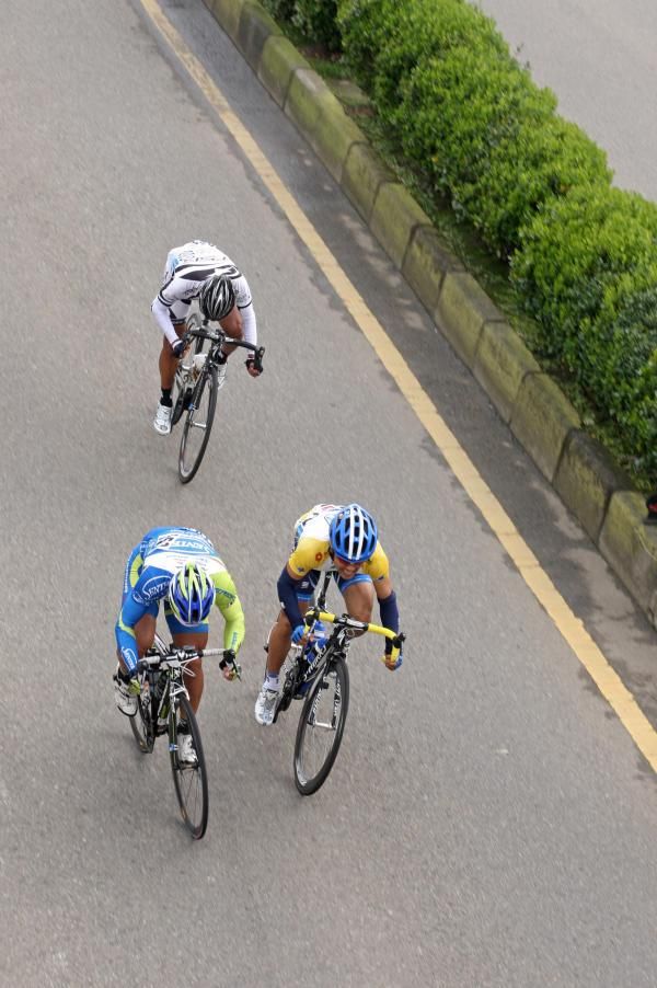 The intermediate sprint was hotly contested