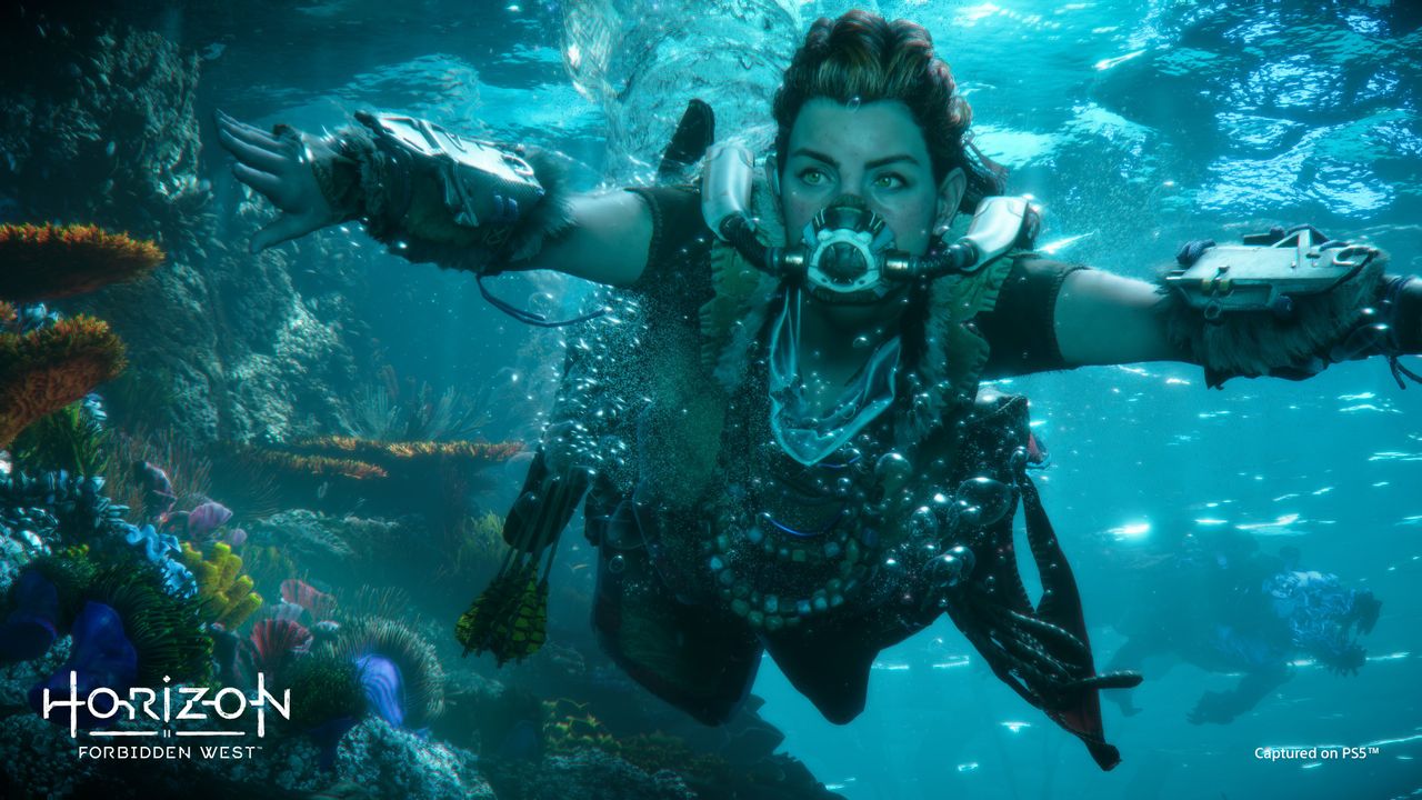 Aloy swimming Horizon