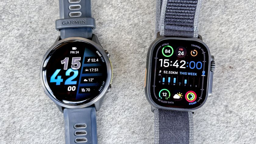 Garmin Forerunner 970 vs Apple Watch Ultra 3