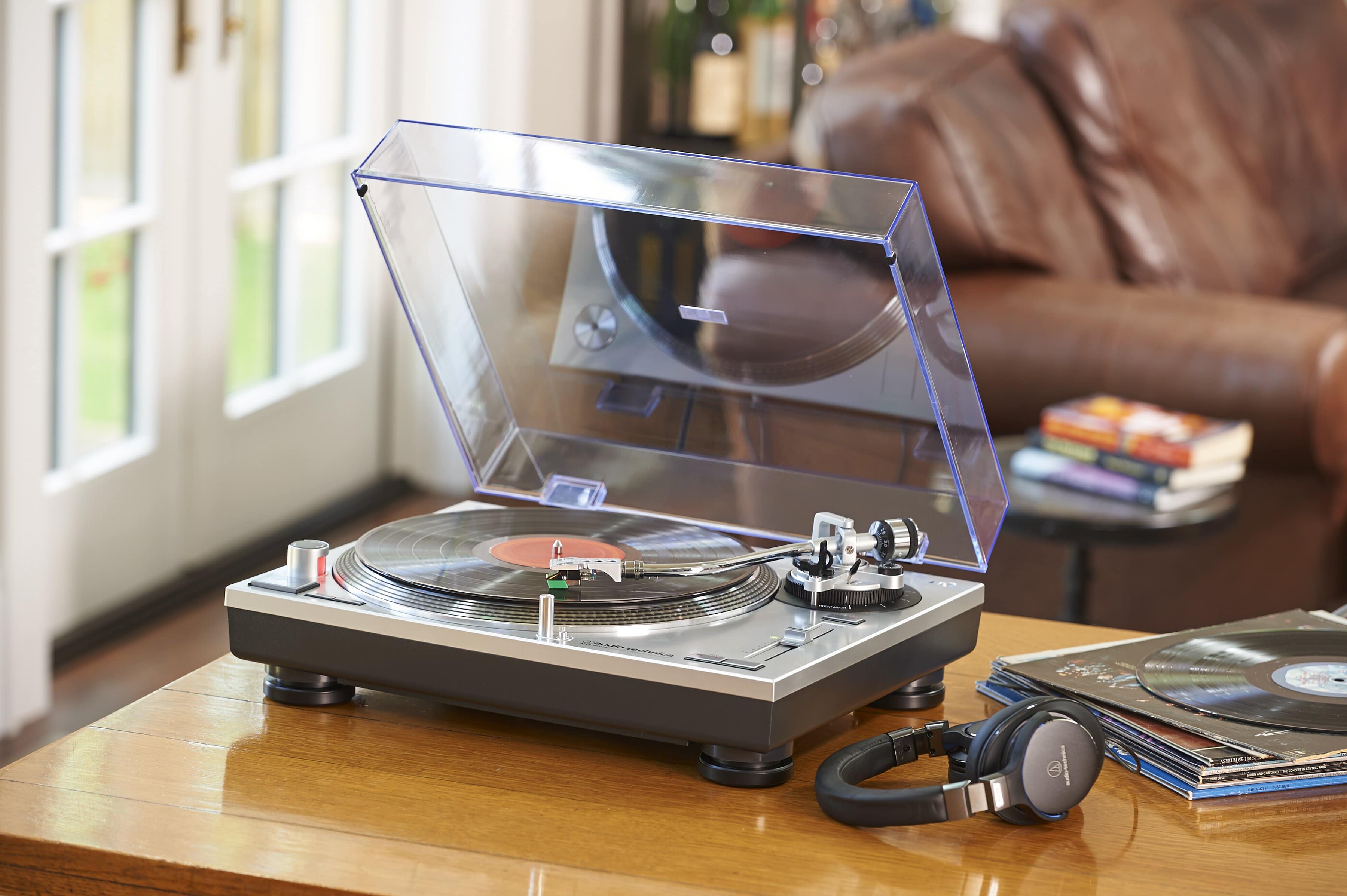 Best USB turntables: Audio-Technica AT-LP120XUSB