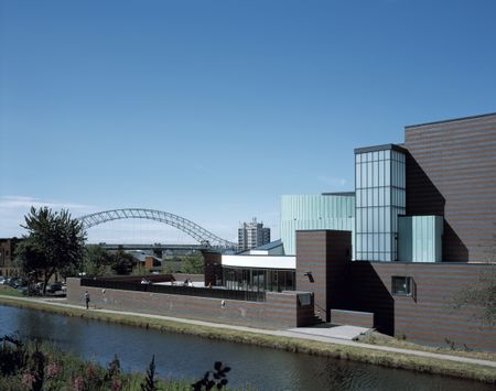 Brindley Arts Centre, Runcorn, United Kingdom, Architect John Miller And Partners, Brindley Arts Centre Day View With Bridgewater Canal And Silver Jubilee Bridge. (Photo by View Pictures/Universal Images Group via Getty Images)