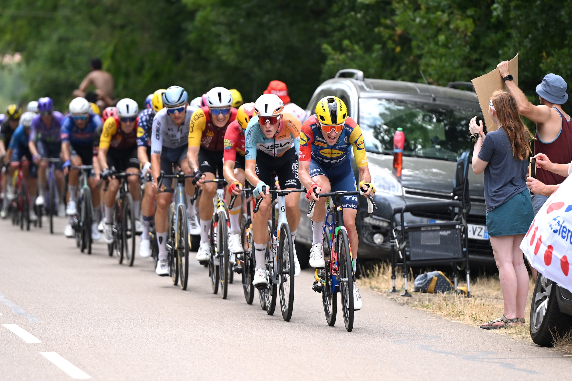 CHALON-SUR-SAONE, FRANCE - JULY 16: (L-R) Marco Frigo of Italy and Team NSN Cycling and Derek Gee-West of Canada and Team Lidl - Trek lead the peloton during the 113th Tour de France 2026, Stage 12 a 179.1km stage from Circuit Nevers Magny-Cours to Chalon-sur-Saone / #UCIWT / on July 16, 2026 in Chalon-sur-Saone, France. (Photo by Dario Belingheri/Getty Images)