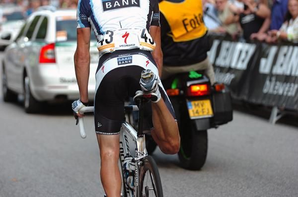 Jakob Fuglsang (Team Saxo Bank) stretches his legs after finishing the Vattenfall Cyclassics.