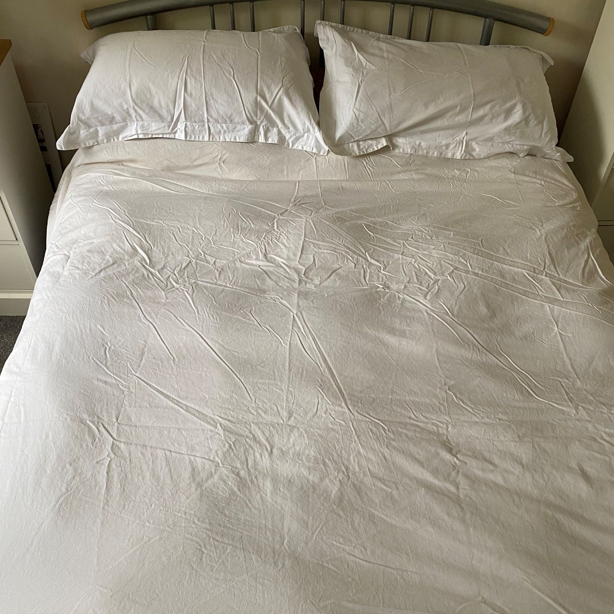 Lenor crease release spray on bedding