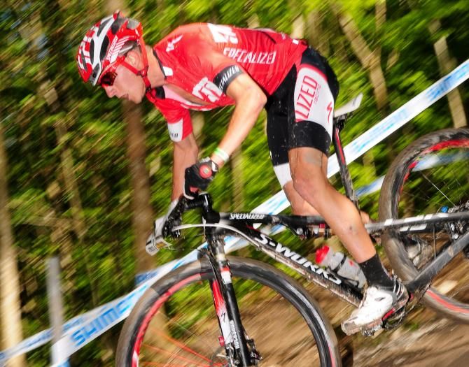 Howard Grotts (Specialized) flying down a descent at the Nove Mesto World Cup