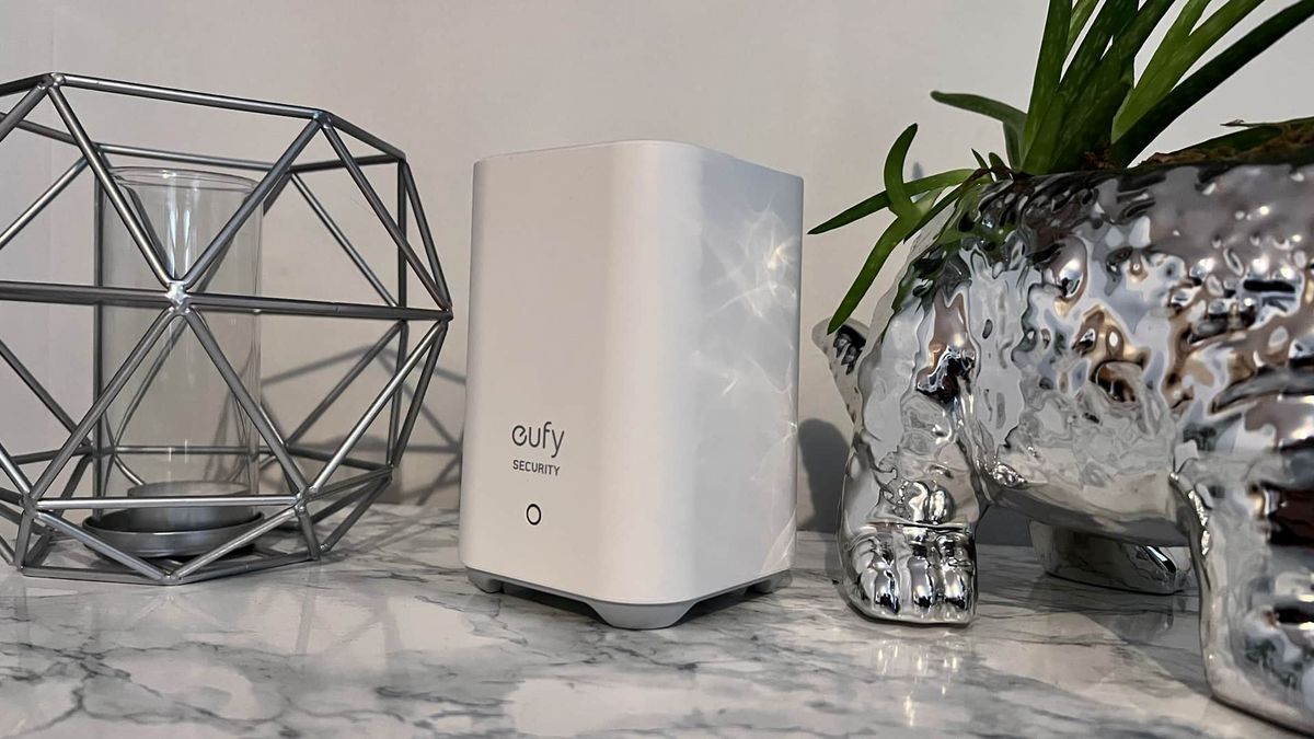 Basstationen Eufy Homebase 2 har 16GB inbyggd lagring f&ouml;r video