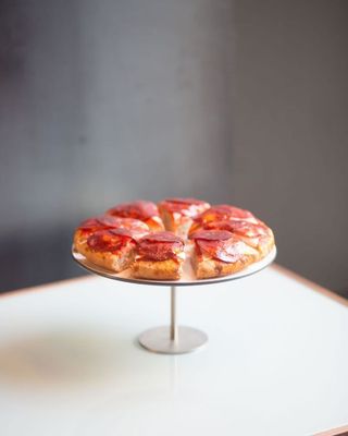 Best Pizza in Milan: Pepperoni Italoiberico from Confine