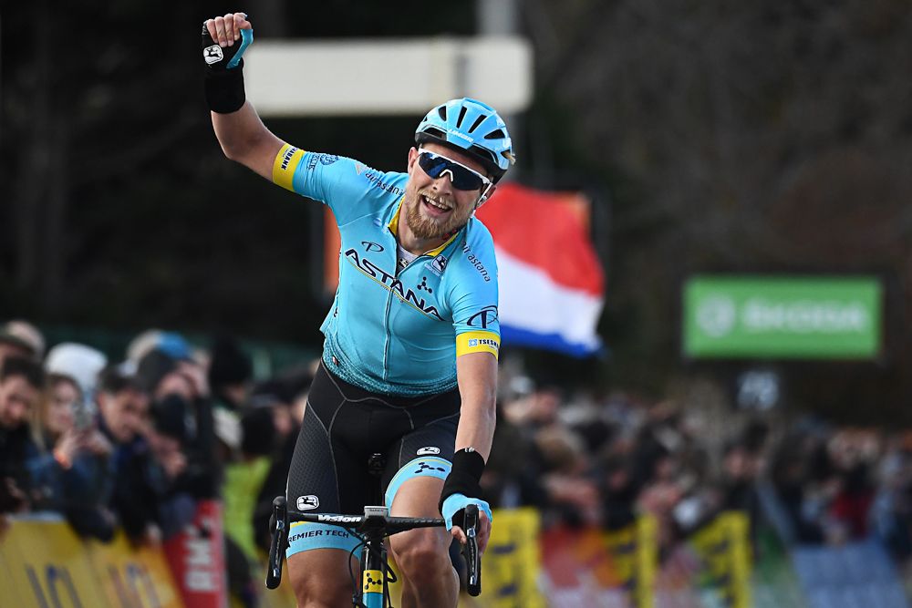 Magnus Cort celebrates winning stage 4 at Paris-Nice