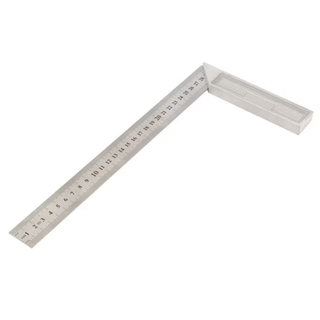 A straightedge ruler