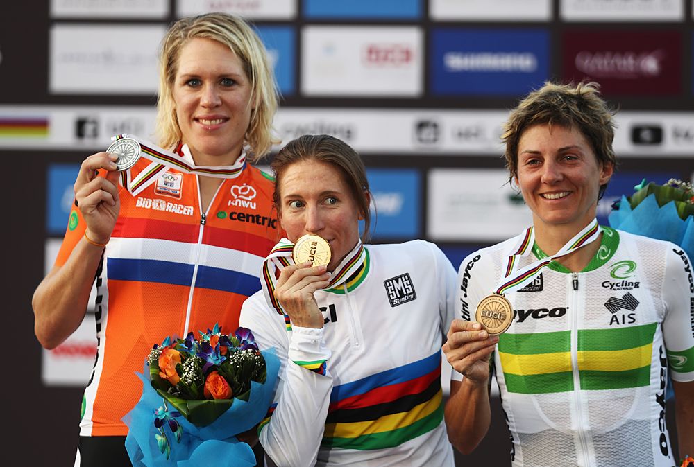 Ellen van Dijk (Netherlands), Amber Neben (USA) and Katrin Garfoot (Australia) on the podium