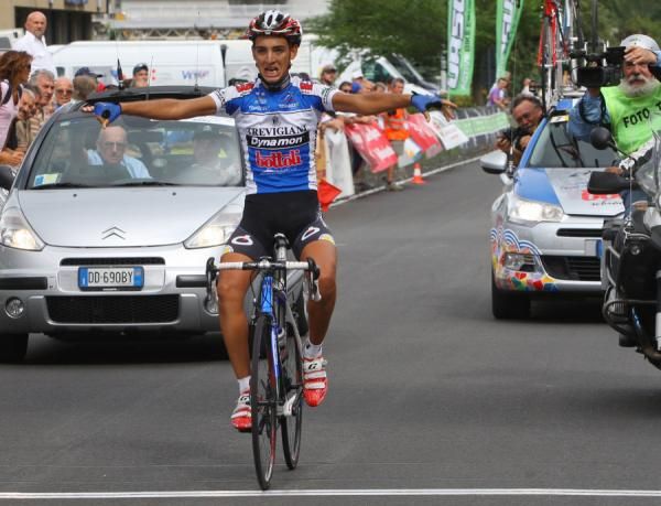 Michele Gazzara (Trevigiani Dynamon Bottoli) wins stage one.