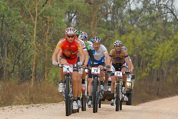 Race leader Urs Huber ahead of Brad Davies and Kevin Hulsmans