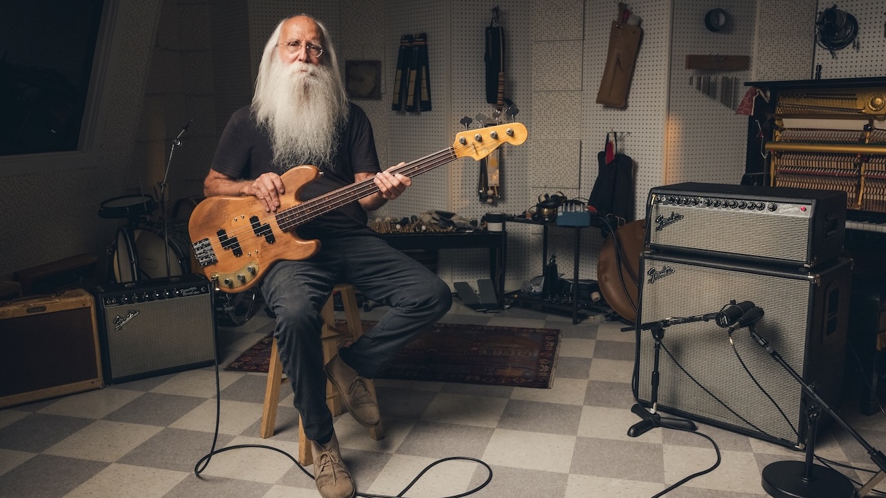 Session bassist Lee Sklar pictured with his Fender Lee Sklar Precision Bass