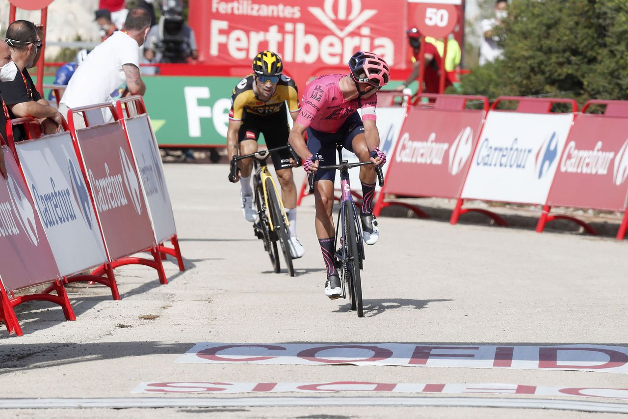 Vuelta Espana 2021 - 76th Edition - 6th stage Requena - Alto de la Montana de Cullera 158,3 km - 19/08/2021 - Magnus Cort Nielsen (DEN - EF Education - Nippo) - Primoz Roglic (SLO - Jumbo - Visma) - photo Luis Angel Gomez/BettiniPhoto&Acirc;&copy;2021