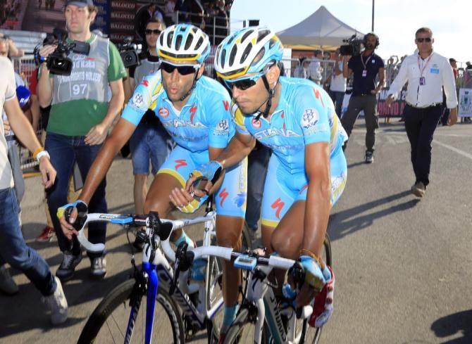 Astana leader Vincenzo Nibali and teammate Valerio Agnoli