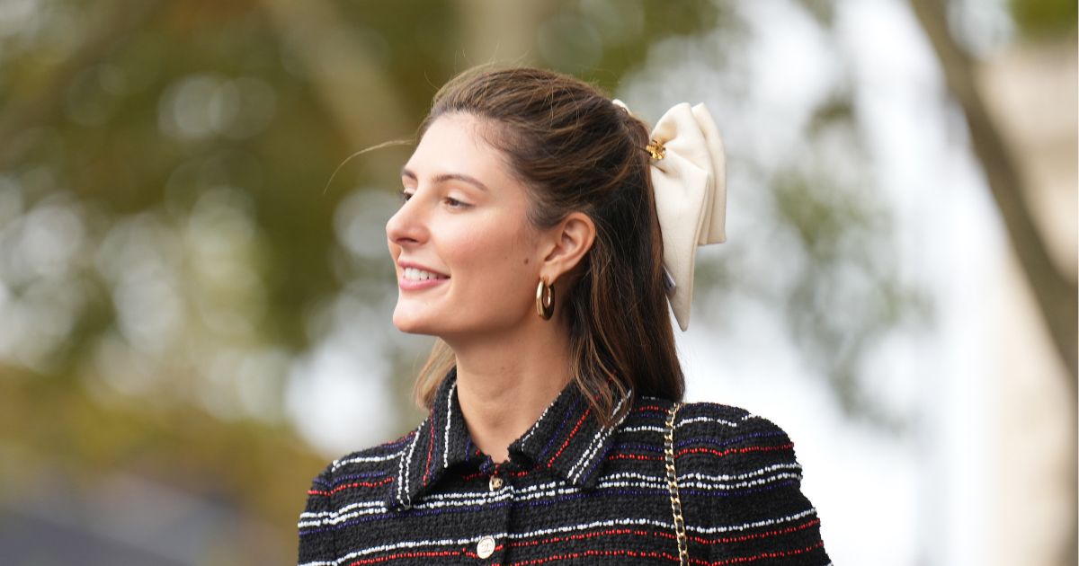 'Bow stacking' is the new hair trend that social-media experts are predicting to be *major* news in 2024