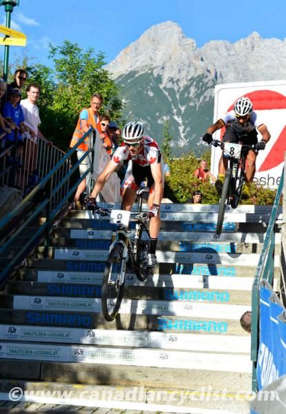 Geoff Kabush (Canada) was overtaken by Manuel Fumic (Germany) right after this