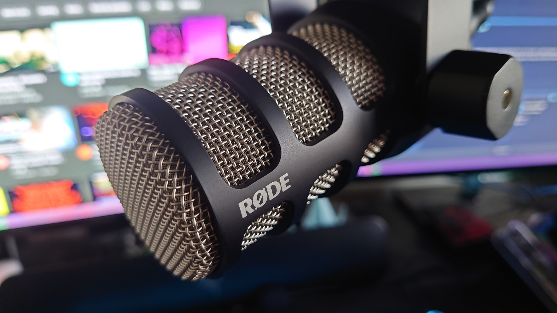 Rode Podmic Stand with Pop Filter, Professional Boom Arm and