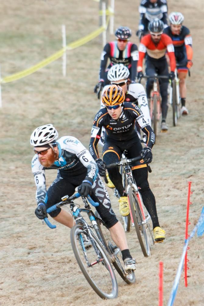 A large group early on: Robert Marion (American Classic Pro CX Team), Jeremy Durrin (Optum p/b Kelly Benefit Strategies), Curtis White (Cannondale P/B Cyclocrossworld), Jeremy Powers (Rapha-Focus), Shawn Milne (Keough Cyclocross p/b Felt Bicycle), Christian Favata (TRT Bicycles p/b Stans No Tubes), and Dan Timmerman (House Industries - Richard Sachs)