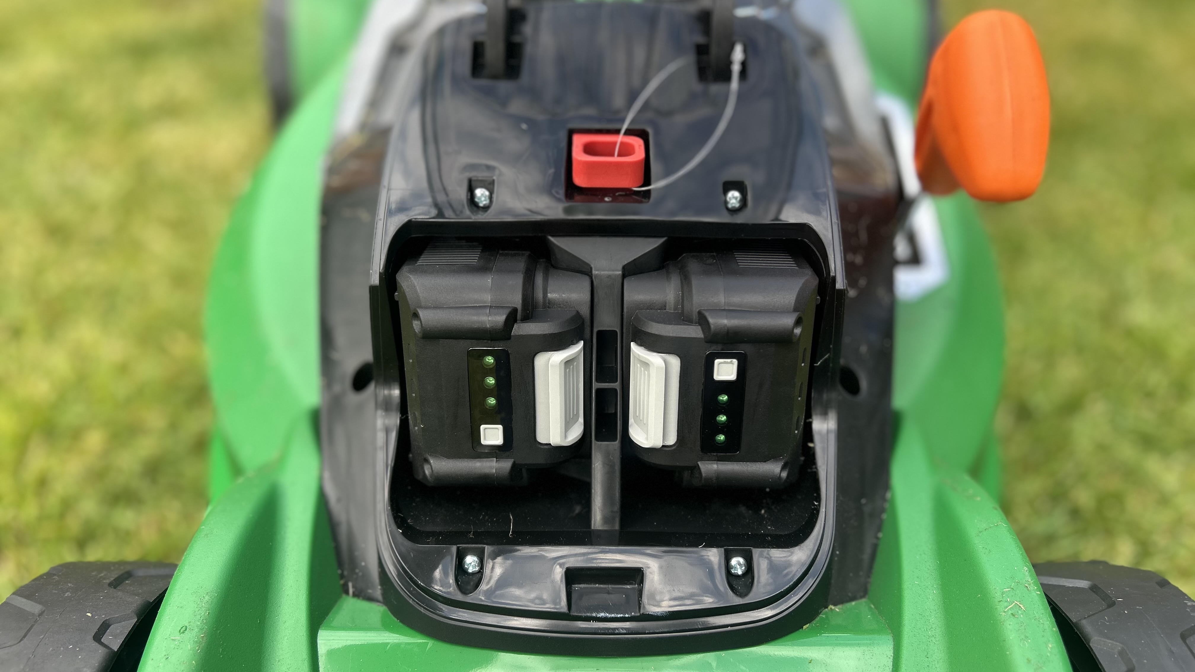 Hawksmoor 36V Brushless Cordless Lawnmower