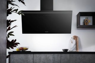 Hotpoint Phvp82fltk 80cm Chimney Cooker Hood - Black