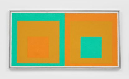 1957年，约瑟夫·阿尔伯斯(Josef Albers)对广场的双重致敬